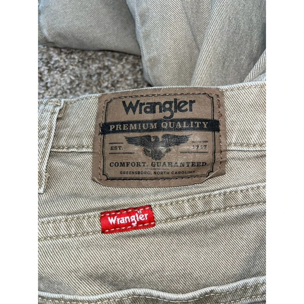 Wranglers Khaki 36x34 Regular Fit